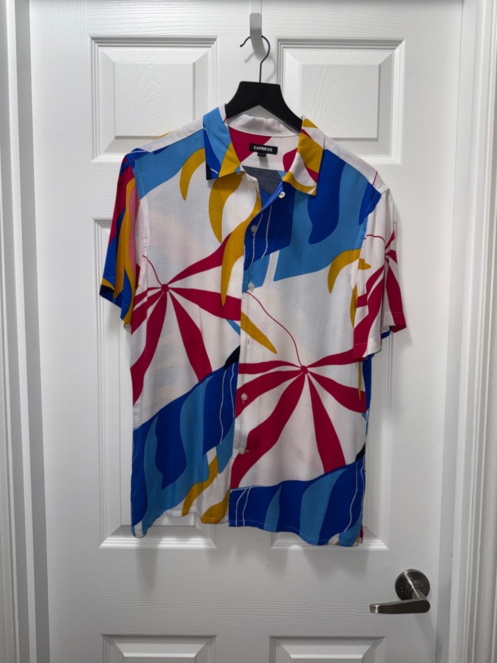 Express Short-Sleeve Button-Up Shirt in Blue, Red, Yellow, White